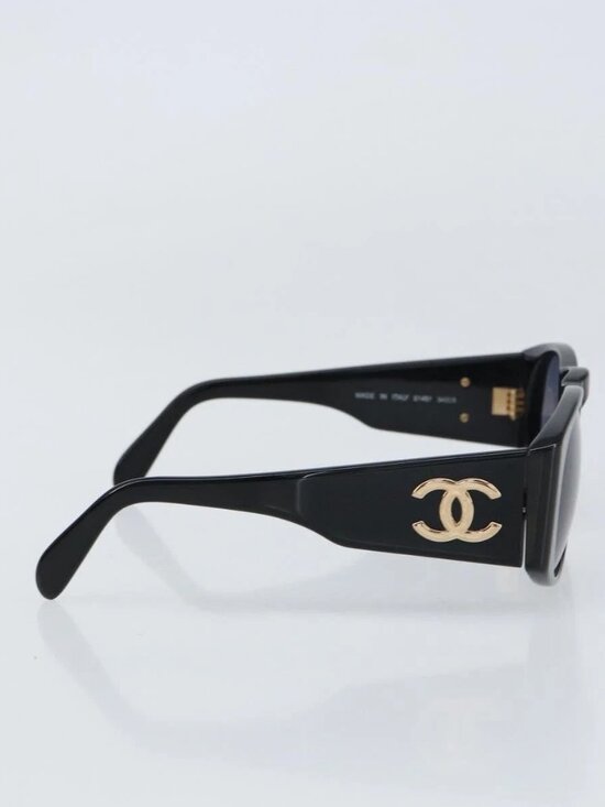 CHANEL Sunglasses plastic Black CC main image 6